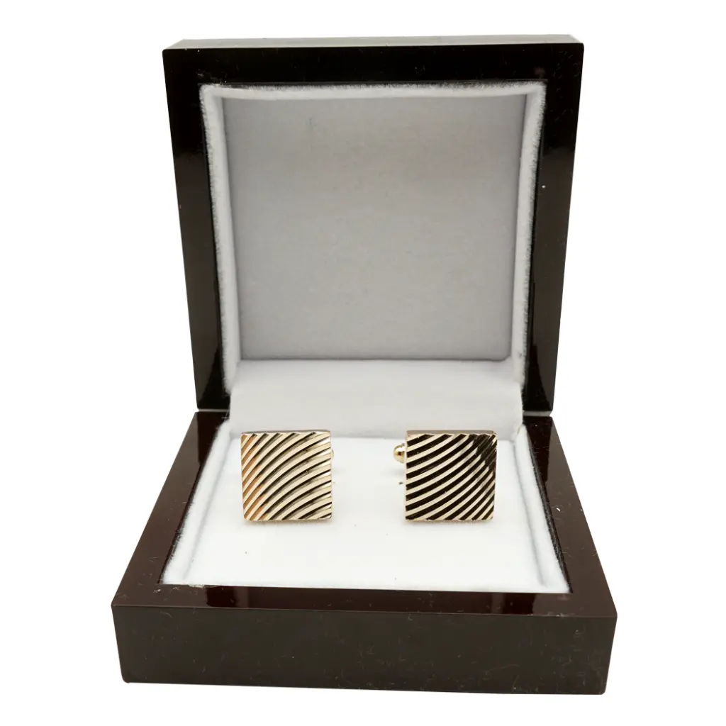 CF320-4-1 GOLD.webp