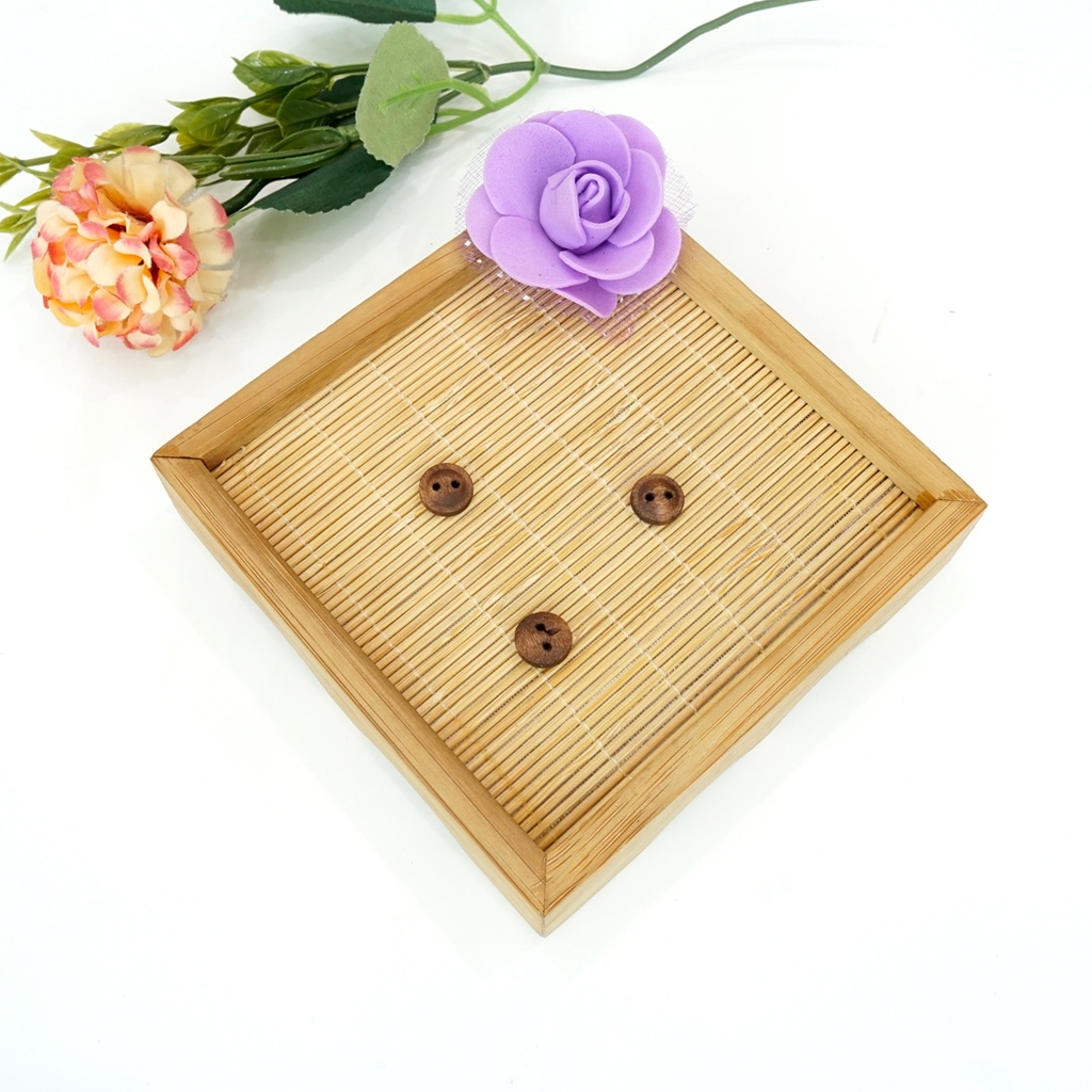 Dome 2 Hole Wooden Button