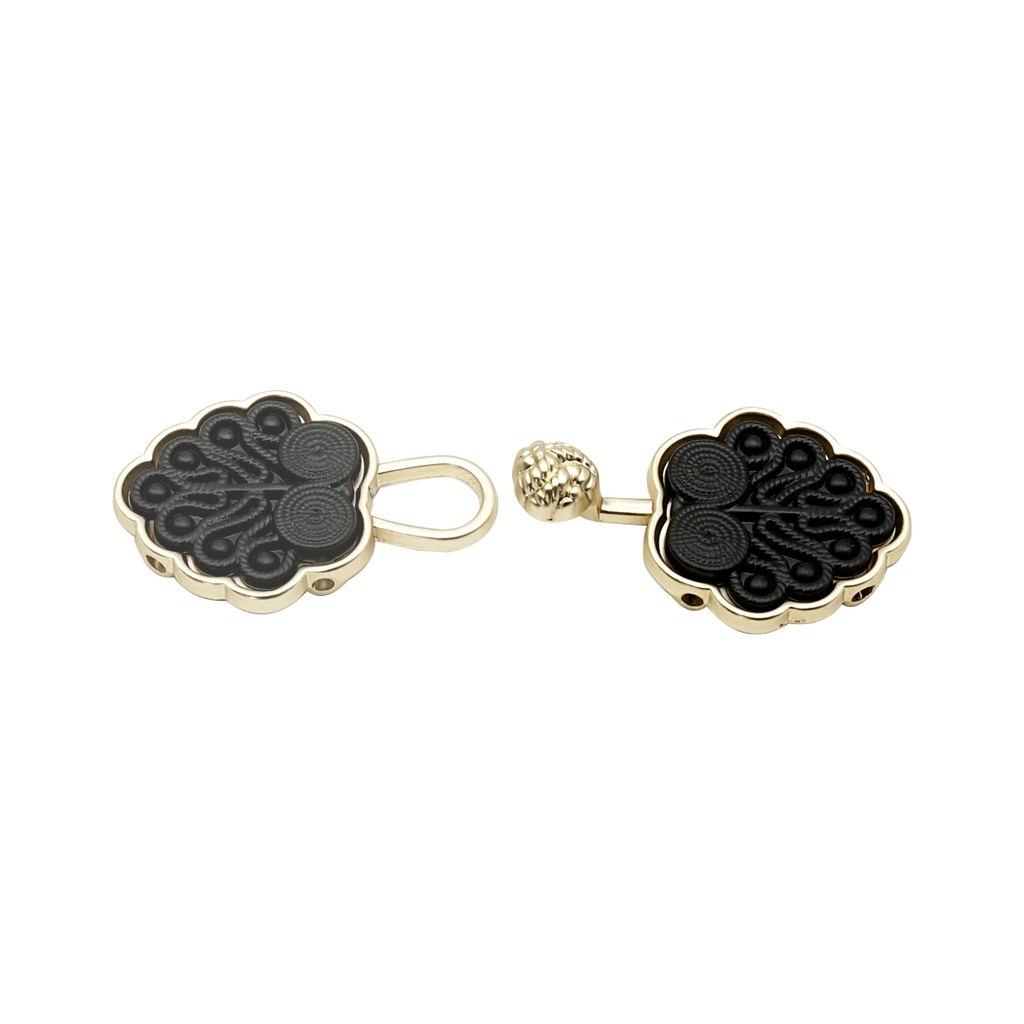 Metal Chinese Knot Button