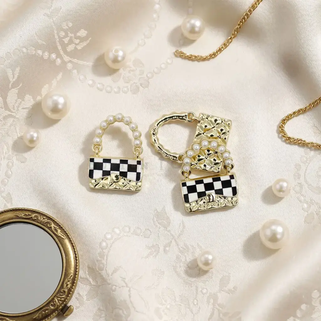 Pearl Miniature Black & White Checkered Handbag Pendant