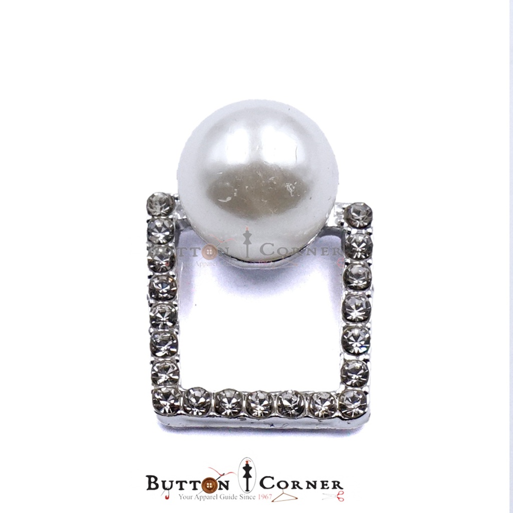 Fancy Square & Pearl Button