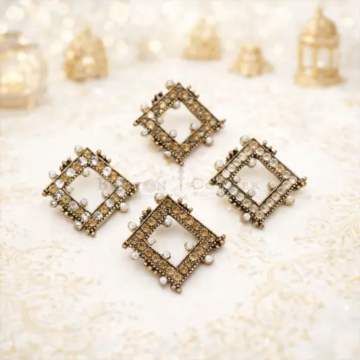 [FBLS6063] Metal Base Crystal, Pearl, Square Fancy Button