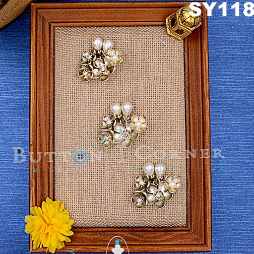 [SY118-2644 GOLD] Flower With Pearl & Stones Pendant