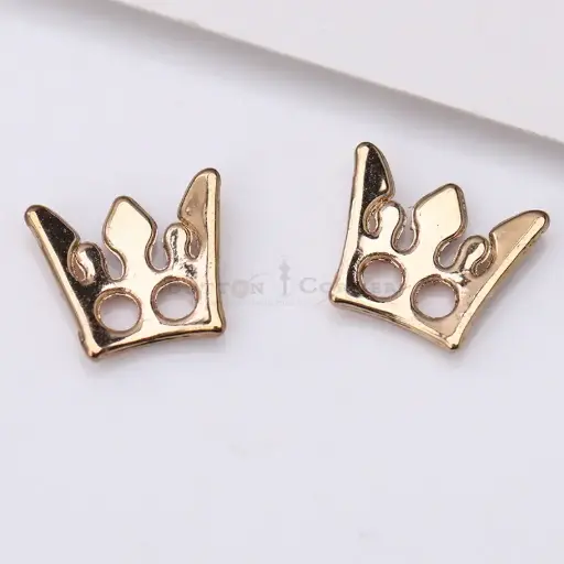 [68035 GOLD] Elegant Crown Shape 2 Hole Shirt Button