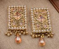 [FB331-CHAMPAGNE] Fancy Button With Pearls & Stone