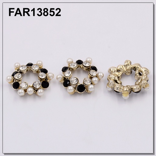 Round Pearl & Crystal Pendant